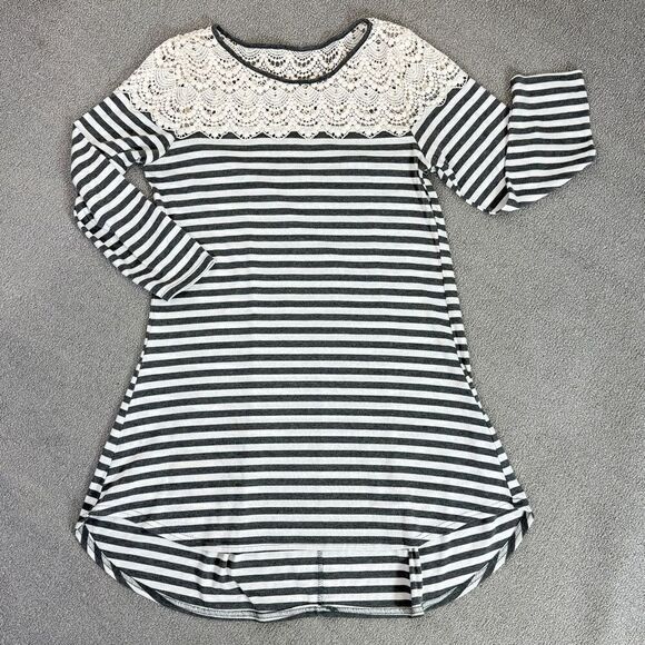 UMGEE Striped Crochet Lace Shoulder Tee Shirt Dress Gray Ivory Medium - Picture 11 of 11
